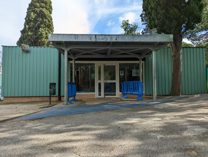 Piscine Louis Armand — studio à 12e Arrondissement, Marseille — 2