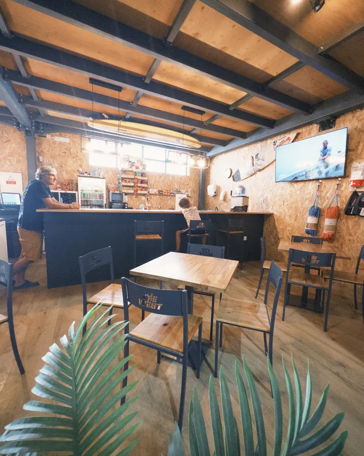 The West Climbing Center — escalada-studio em Peniche — 5