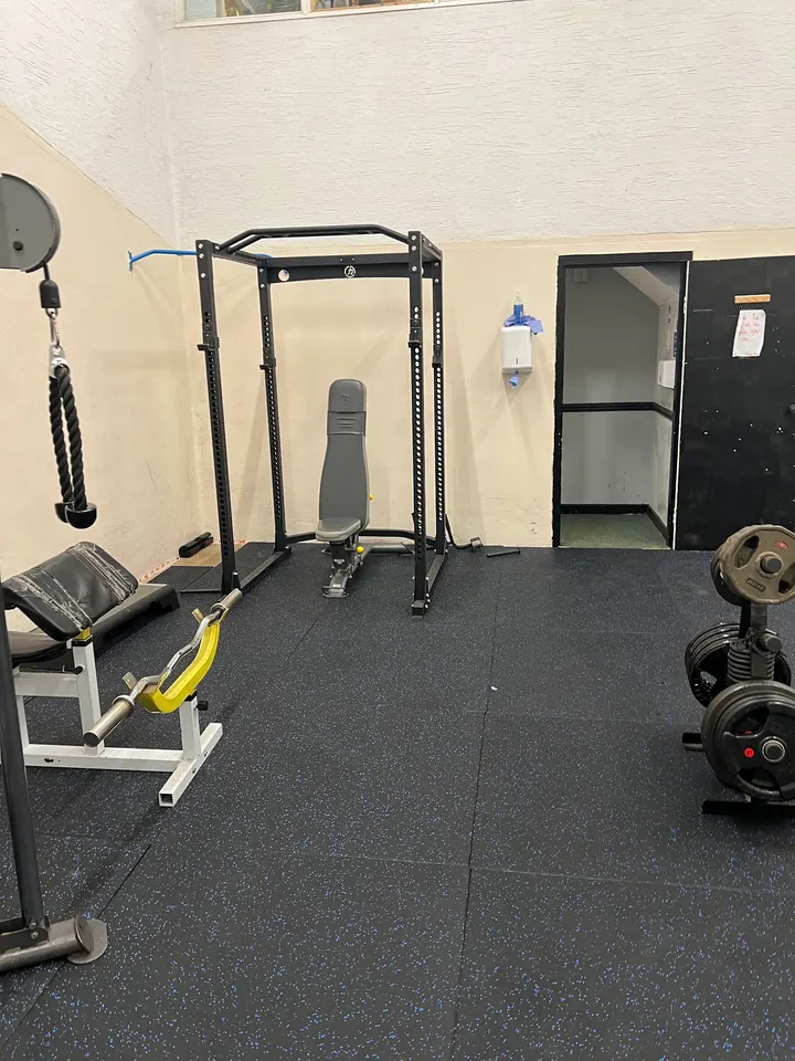 Port Talbot barbell club — strength-studio in Port Talbot — 3