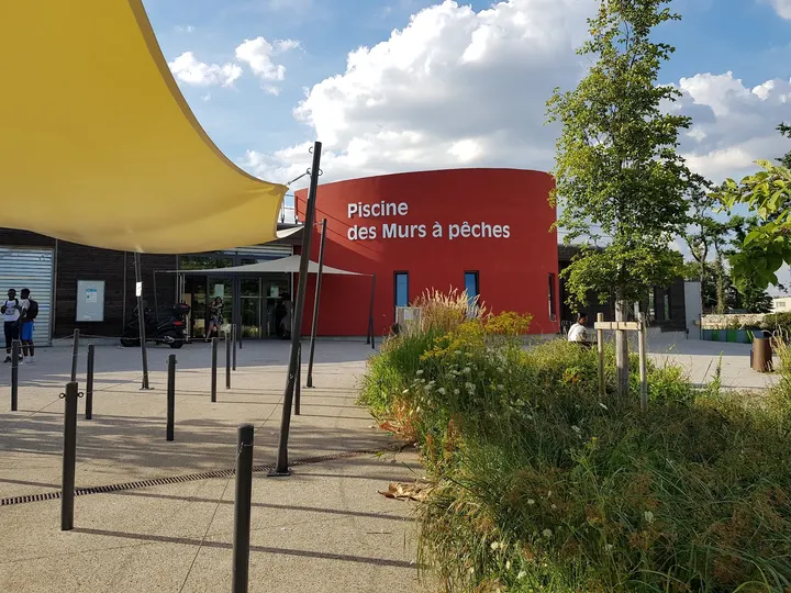 Est Ensemble Piscine des Murs — studio à Signac - Murs-à-Pêches, Montreuil — 2