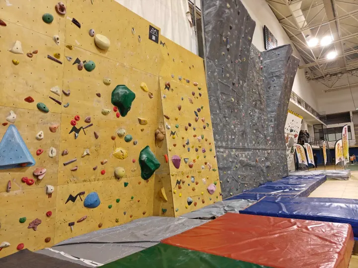 Núcleo de Montanha de Espinho — Escalada em Espinho