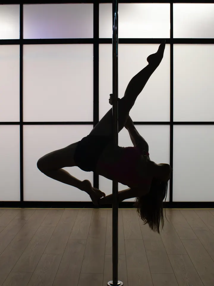 Alondra Pole Space — Pole Fitness en Latina, Madrid