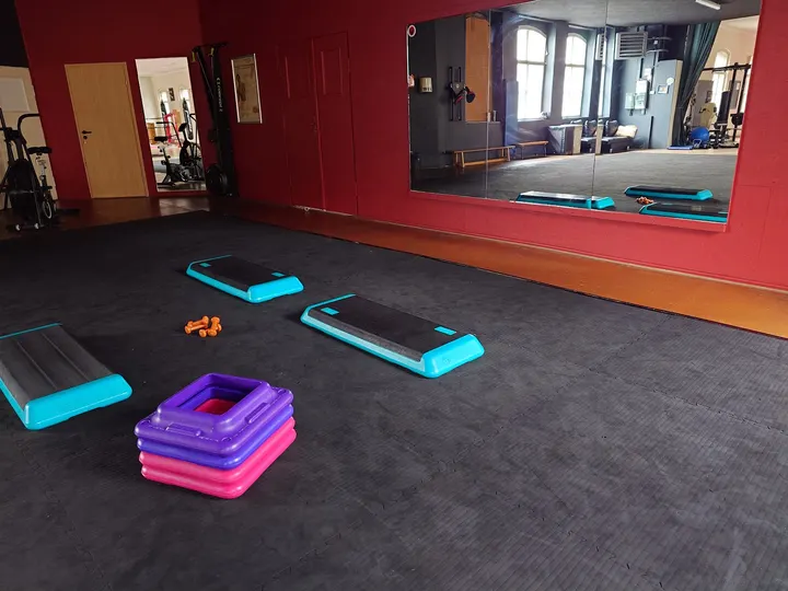 Relax Gesundheitsstudio — fitnessstudio in Thalheim — 3