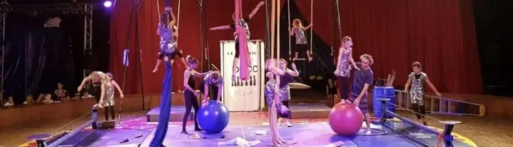 Ecole de cirque Régis Gaquière — arts aériens-studio à Paris 17e Arrondissement, Paris — 2