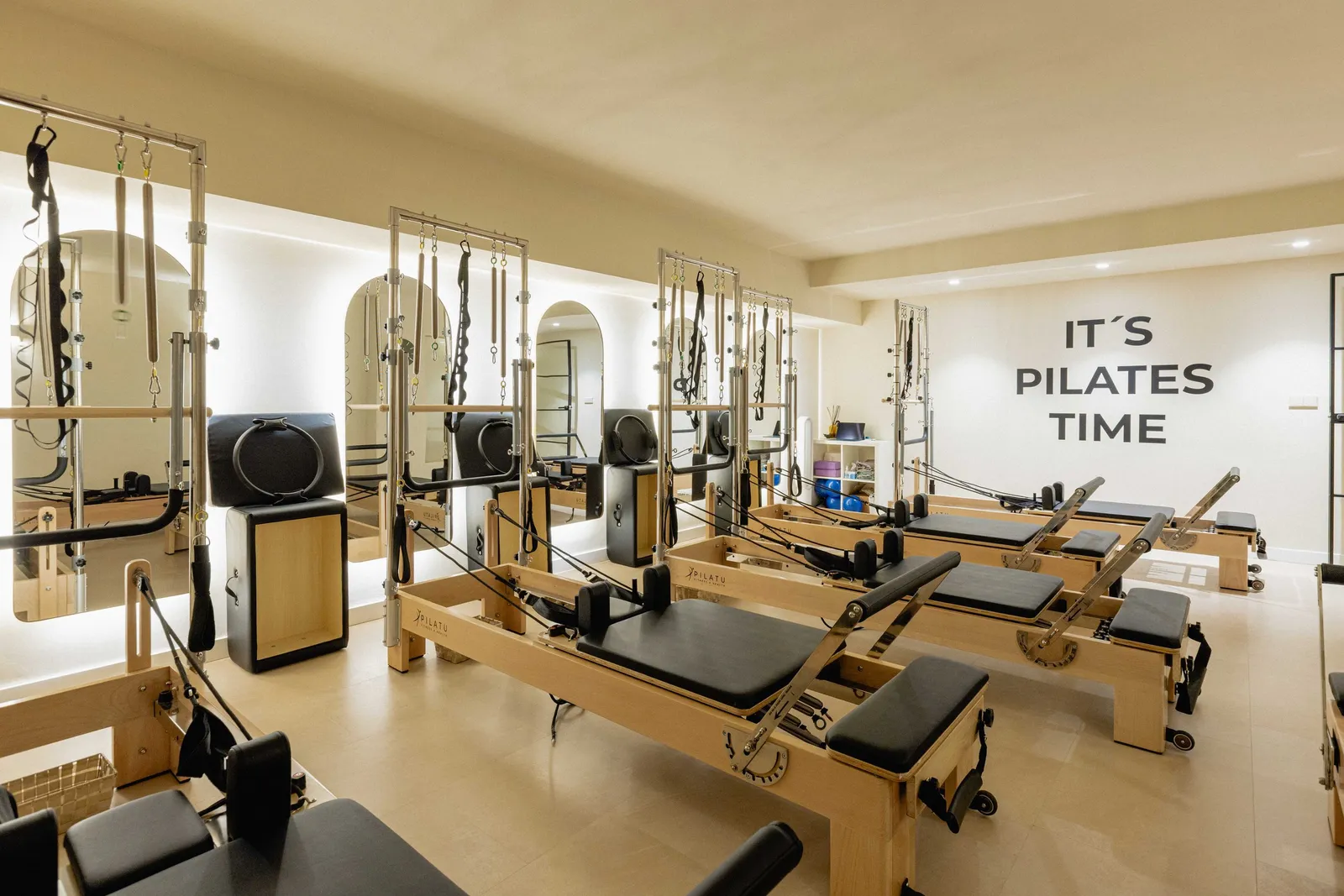 Ereaga Wellness Studio | Entrenamiento Funcional | Pilates| Fisioterapeuta| Nutrición| Estética — pilates-studio i Algorta — bild 4