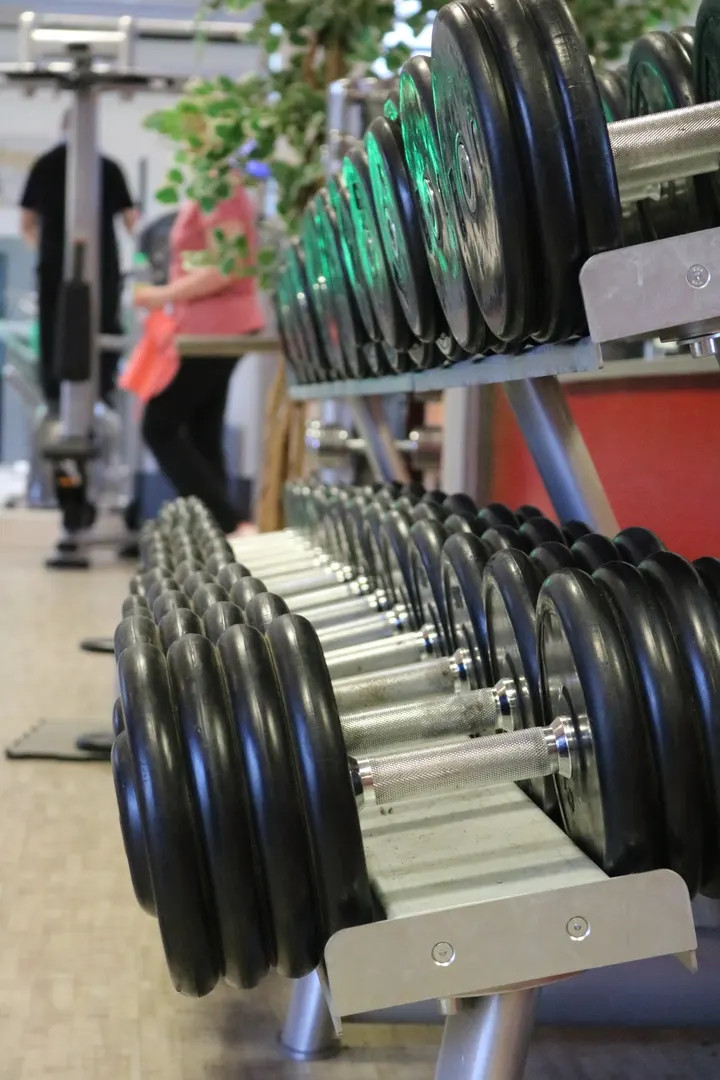 Logo-Fit Neustadt — fitnessstudio in Sierksdorf — 4