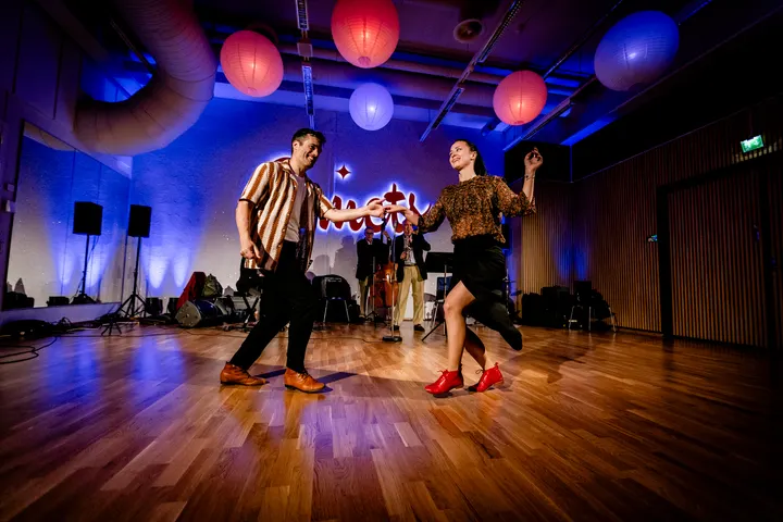 Rock’n’Swing Dance Club Comets ry — tanssi-studio – Helsinki — 3