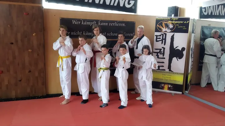 Fun Sport & Action Fitness-Studio — fitnessstudio in Hochspeyer — 3