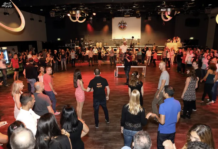 Salsa Cubana Duesseldorf — tanz-studio in Altstadt, Düsseldorf — 3
