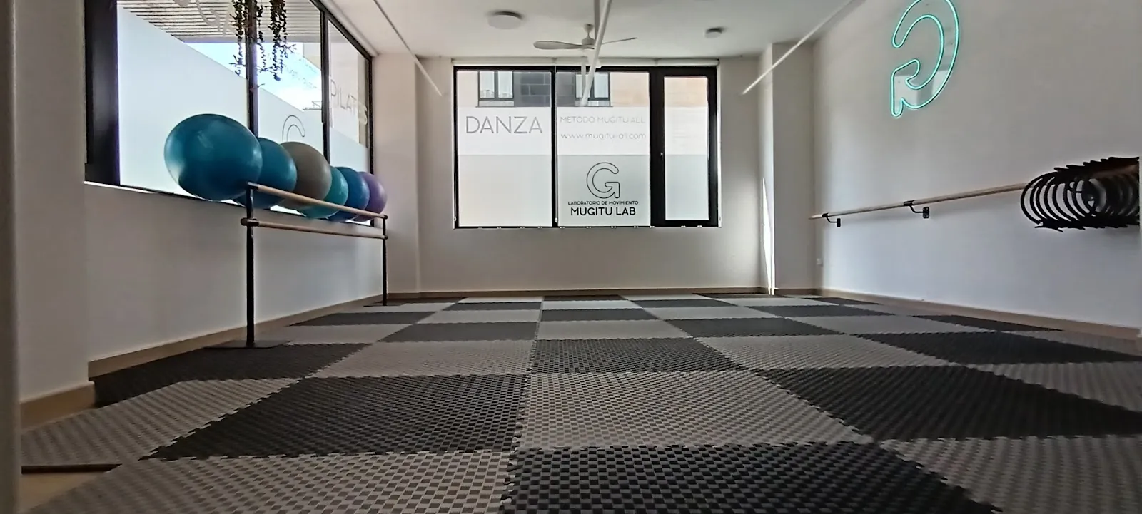 Método Mugitu All Yoga Riberas — yoga-studio en Donostia/San Sebastián — 5