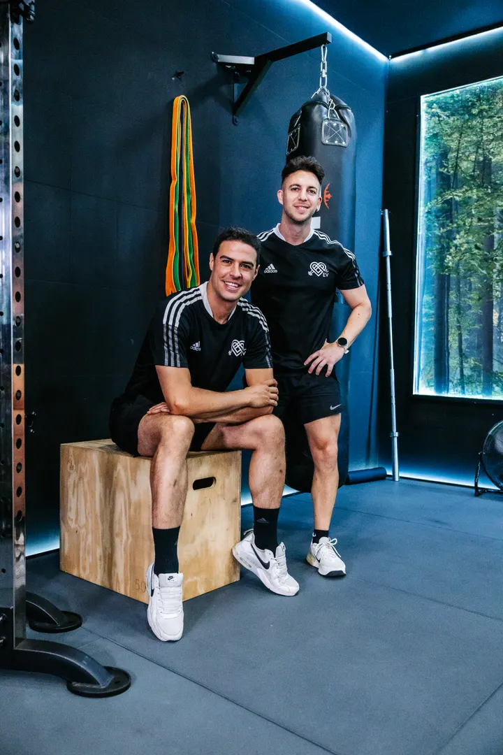 Entrena y Vive — Strength en Corralejos, Madrid
