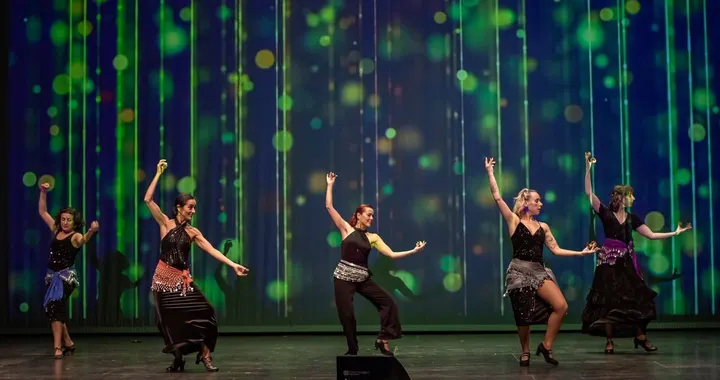 LUYTON DANZA — baile-studio en Oviedo — 5