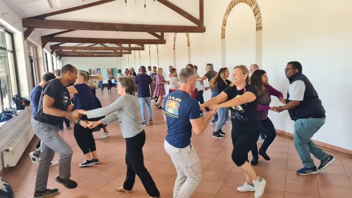 Salsa con Elegua — danse-studio à Paris — 4
