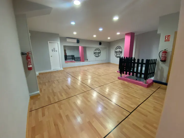 Pasoapaso Fam — baile-studio en Villaviciosa de Odón, Madrid — 2