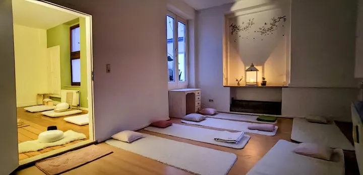 FreiRaumMeditation Ilke Hombeck MBSR Achtsamkeits — meditation-studio in Bonn — 3