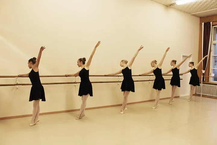 Ballett & Tanz Carola Vogl — tanz-studio in Halensee, Berlin — 2