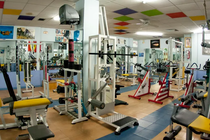 Gim Squash Lucasport — fuerza-studio en Yecla — 4