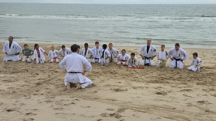 K.V.C. Peek (Karate Vrienden Club) — vechtsport-studio in Schollevaar, Capelle aan den IJssel — 3