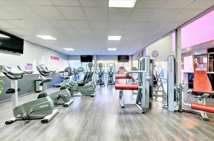 Health & Fit — salle de fitness-studio à Paris — 5