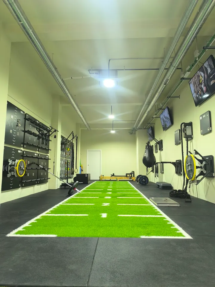 SALA TEAM TRAINERS — entrenamiento personal-studio en El Bobar, Almería — 2