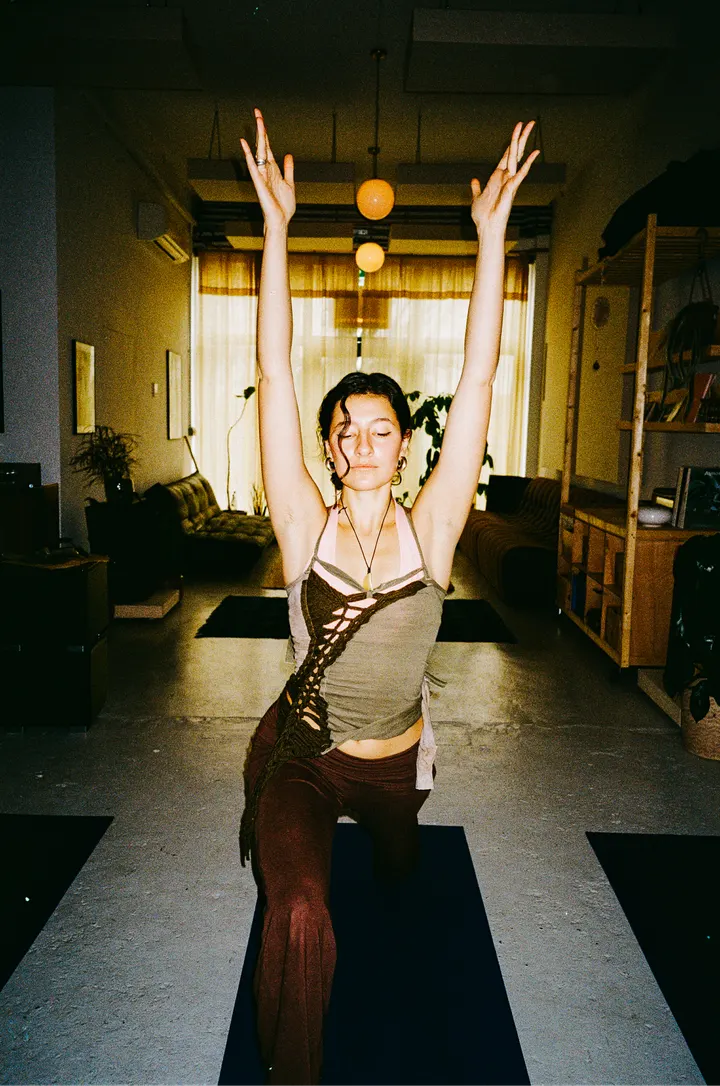 Om Being — Dance in Clapton, London