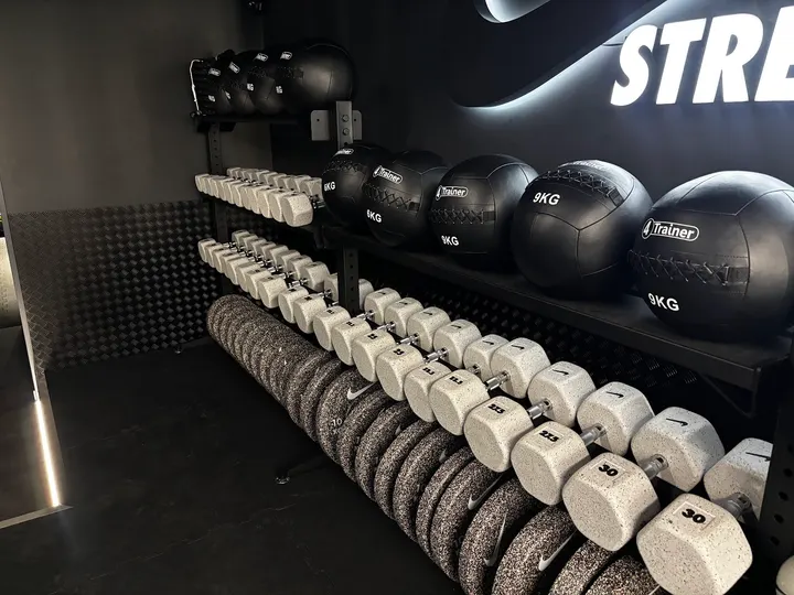 Gym Fitnes Gasteiz — estudio de fitness-studio en Vitoria-Gasteiz — 3