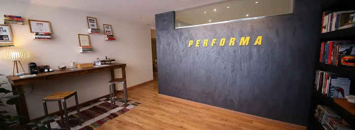 PERFORMA Gran Vía – Centro de entrenamiento personal en Valencia — PT Studio en el Pla del Remei, Valencia