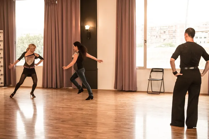 Royal Dance Center — Baile en Barri Antic, Manresa