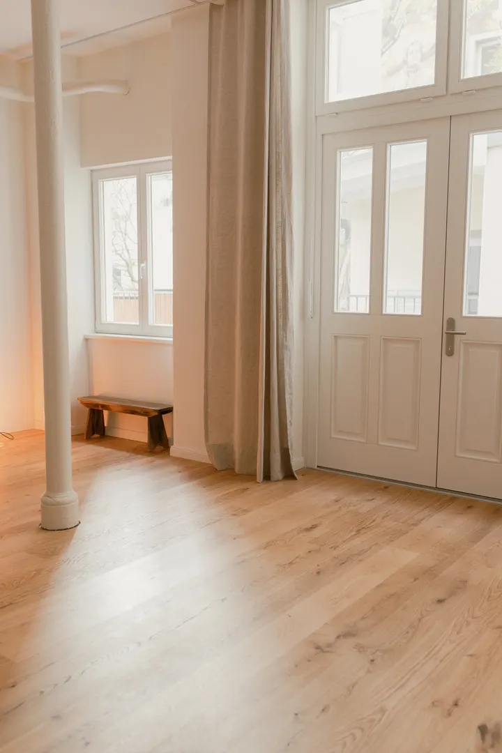 Inner Flow Yoga Ausbildung — yoga-studio in Frankfurt am Main — 5