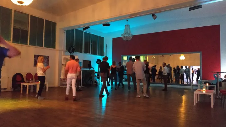 Tanzgalerie Kuschill — tanz-studio in Königsbrunn — 4