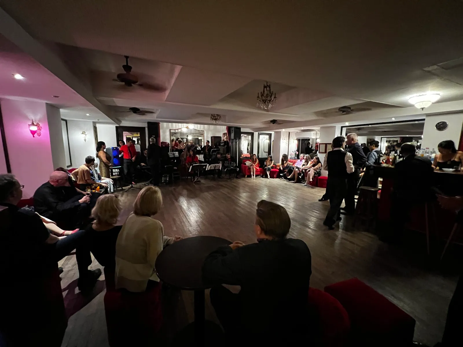 Academia de Tango Inh. Fabiana Jarma — tanz-studio in Frankfurt am Main — 4