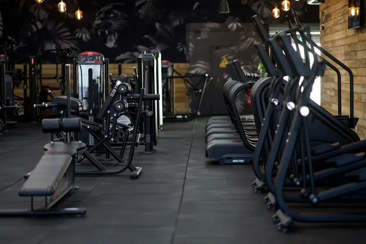 Club 23 Salle de Audun-Le-Tiche — salle de fitness-studio à Cosnes-et-Romain — 2