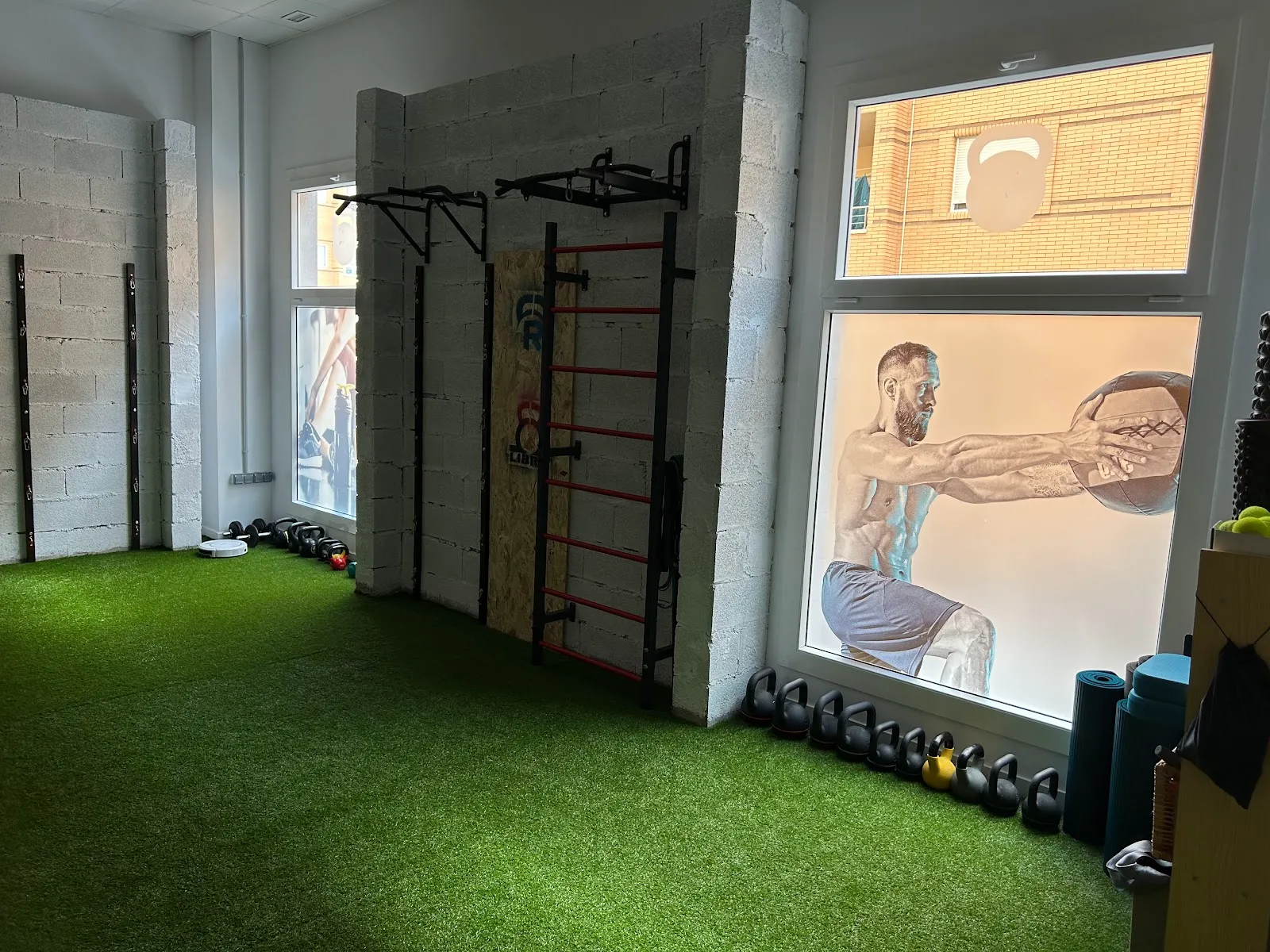 FISIORECOVERY by Guillermo Gómiz — entrenamiento personal-studio en Aguadulce — 3