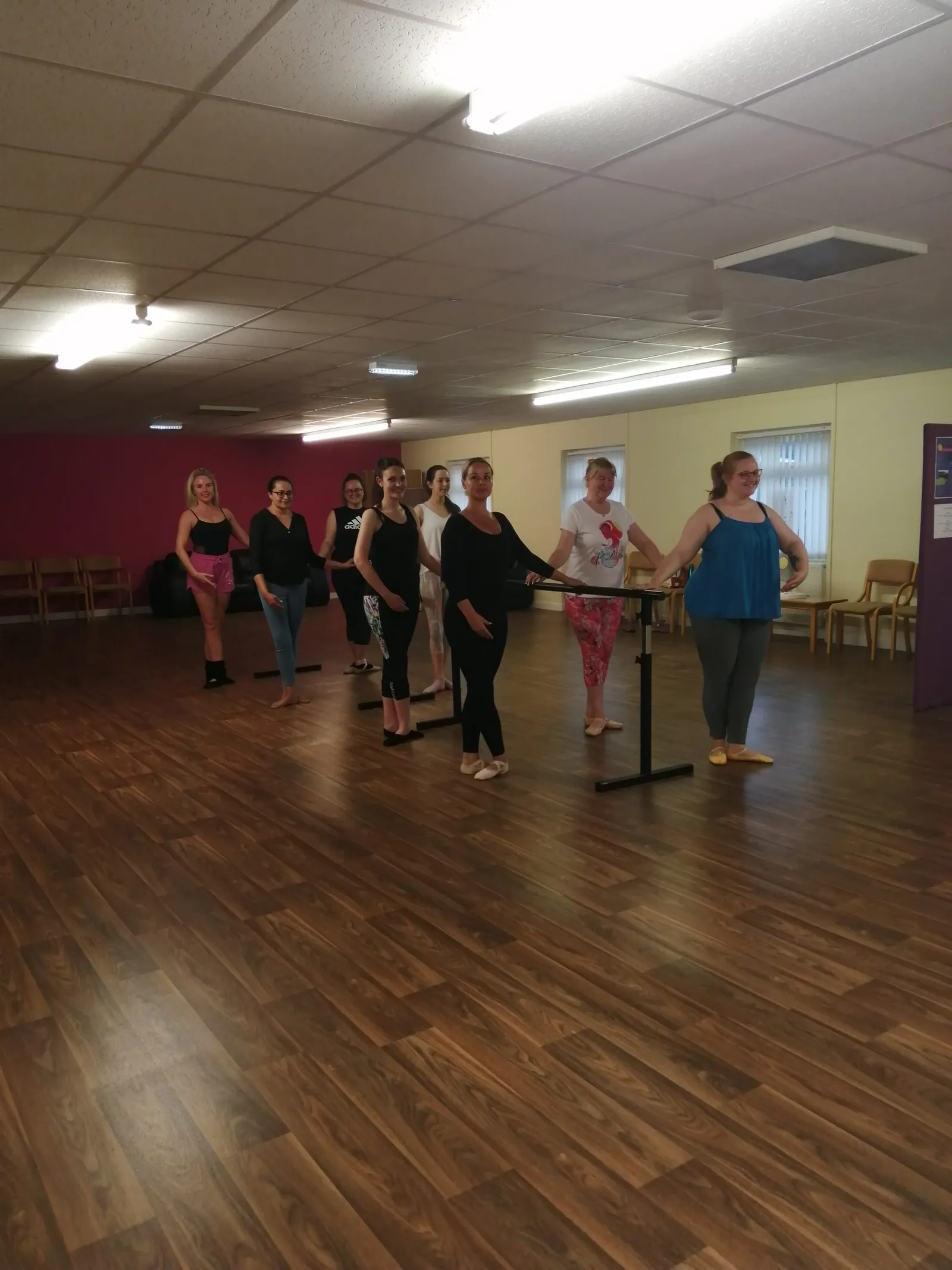 En Pointe Academy of Dance — dans-studio i Preston — bild 4