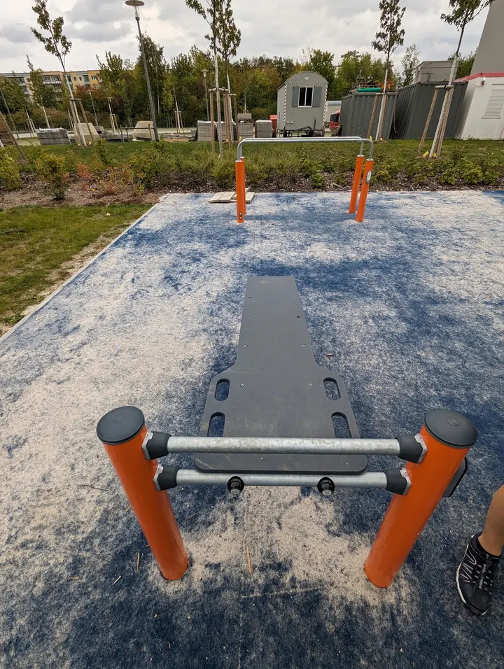 Fitnessplatz Schulcampus — calisthenics-studio in Lichtenhagen, Rostock — 2