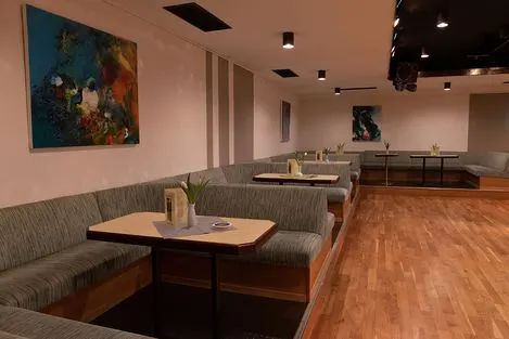 Tanzschule Hölters - Inhaber Christian Porsche — Tanz in Gladbach, Mönchengladbach