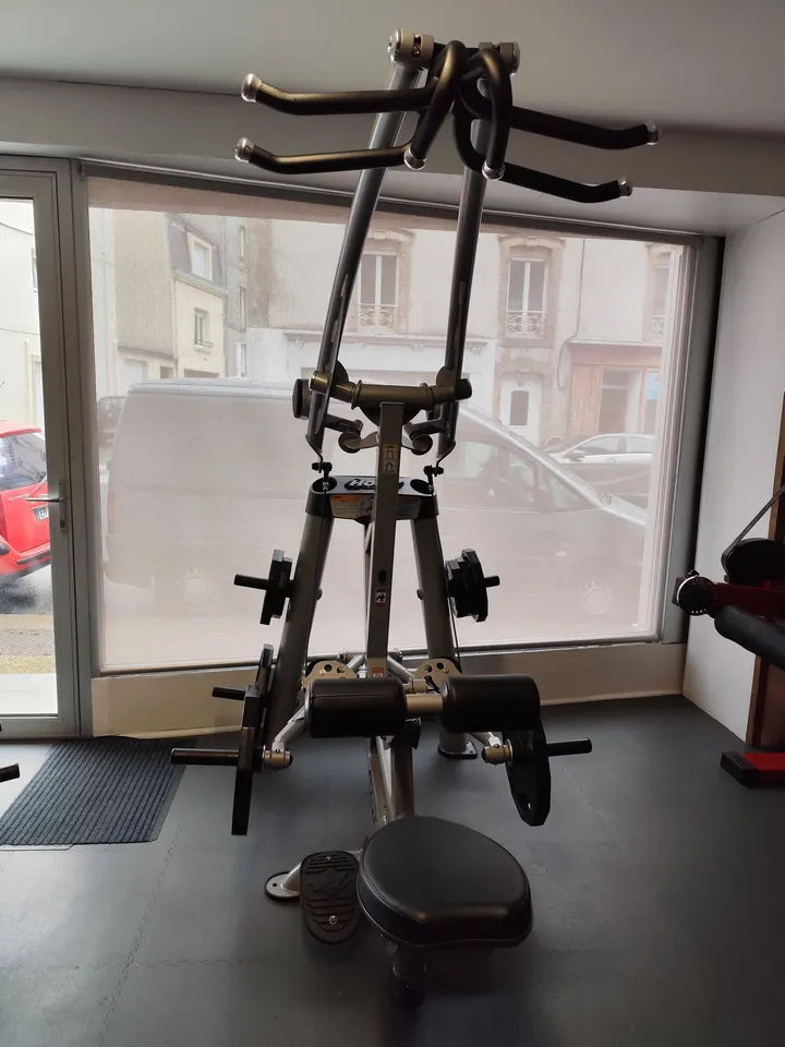 Gymnasium — salle de fitness-studio à Tréboul, Douarnenez — 2