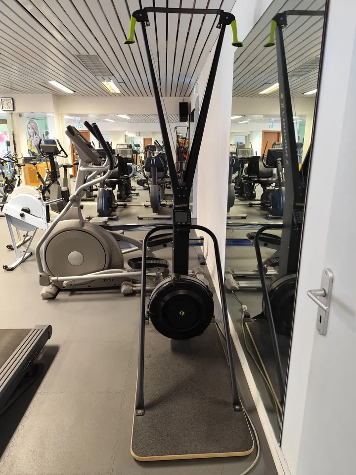 Gymnasium — salle de fitness-studio à Douarnenez — 4