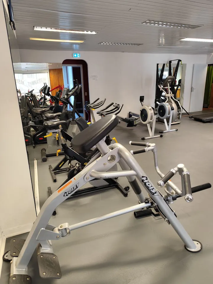 Gymnasium — salle de fitness-studio à Douarnenez — 5