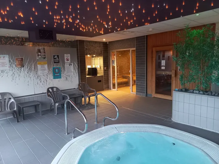 Aqualys - Piscine — studio à Grand Neufpré, Aire-sur-la-Lys — 2