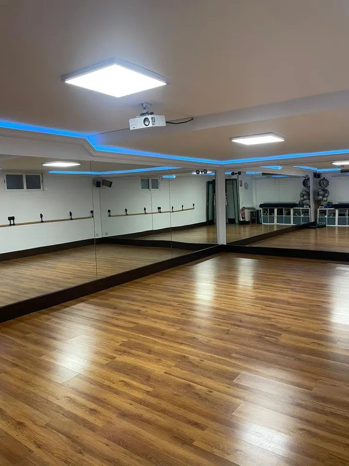 Dance And Fitness Eva Maria — Estudio de fitness en Distrito Municipal I (sin urbanizaciones), Pozuelo de Alarcón