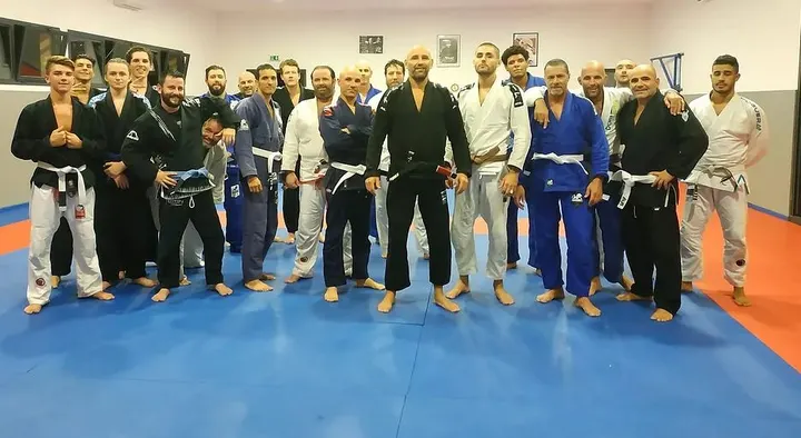JJB Toulon | Jiu Jitsu Brésilien Toulon | Team BTR — jjb-studio à Toulon — 3