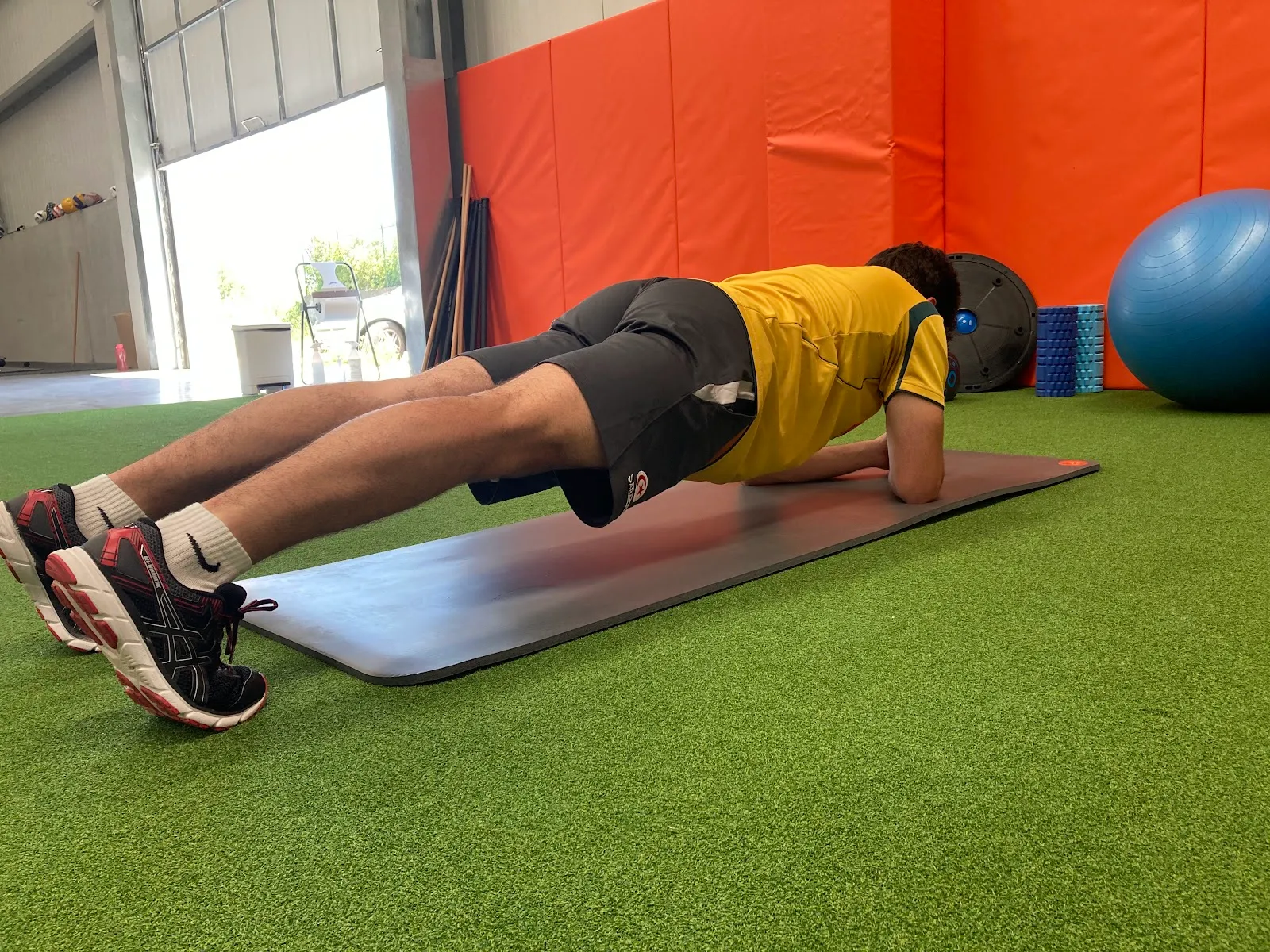 Centro de Entrenamiento Personal y Rendimiento Deportivo J_Dovale Preparadores Físicos — entrenamiento personal-studio en Lugo — 2