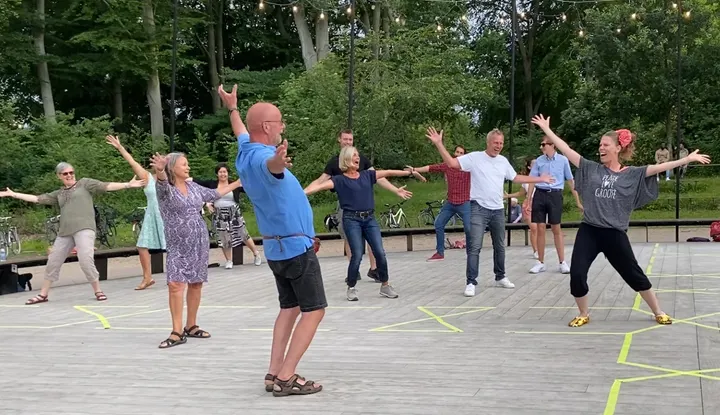 Danseglad v/Signe Frydenlund — dance-studio i Valby, Köpenhamn, København