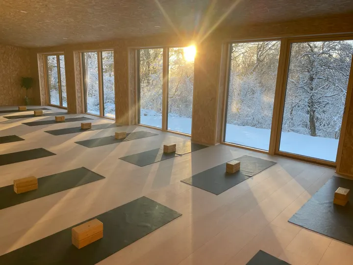 Yogastien - Roskilde — yoga-studio i Vindinge Lillevang, Roskilde