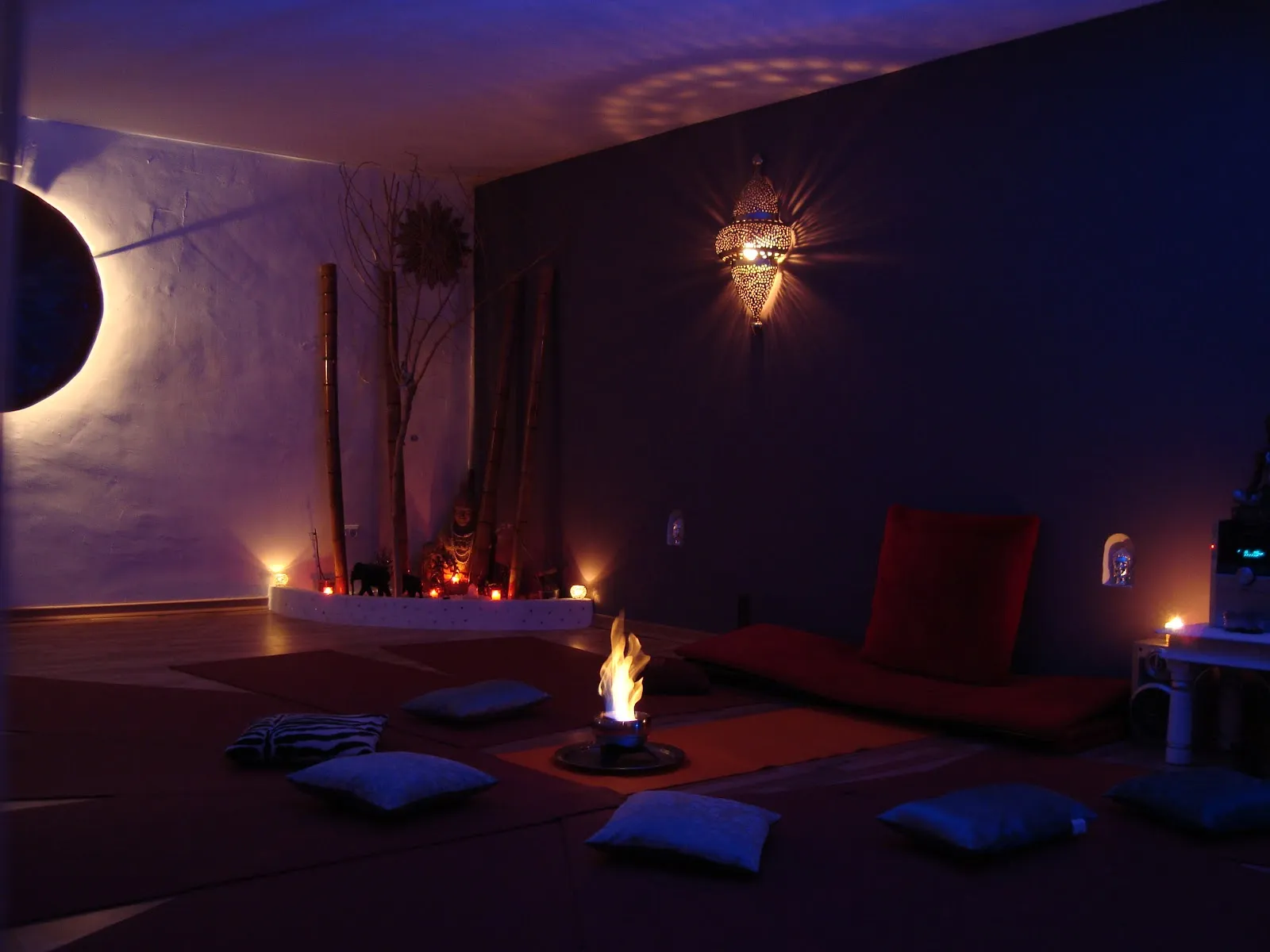NeoAnanda Yoga y Meditación Castelldefels — yoga-studio en Castelldefels — 3