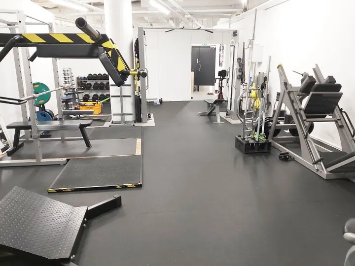 Ptstudio Tiptopkuntoon — pt studio-studio i Hagalund, Espoo