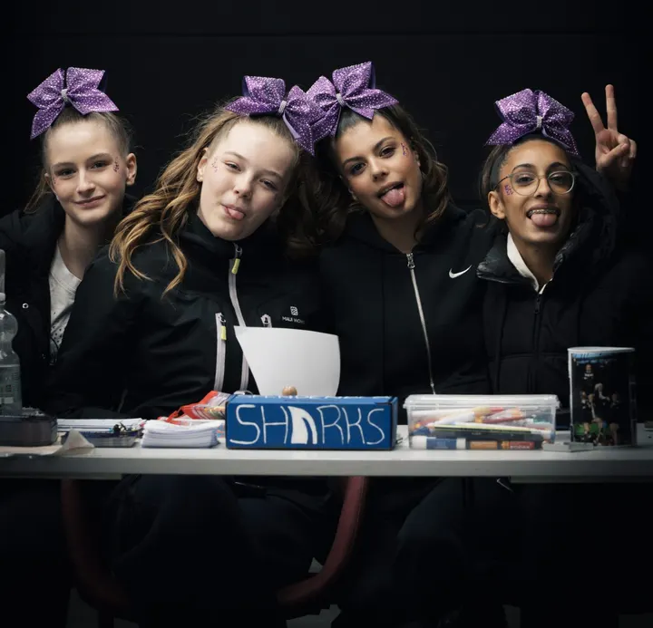Sharks Cheer Squad - Shark Tank Hürth — tanz-studio in Köln — 6