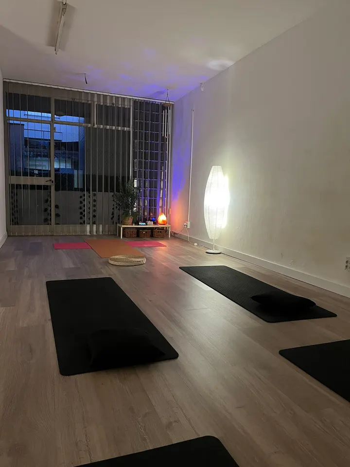 BELA YOGA - Marta Cazorla — yoga-studio en Terrassa — 3