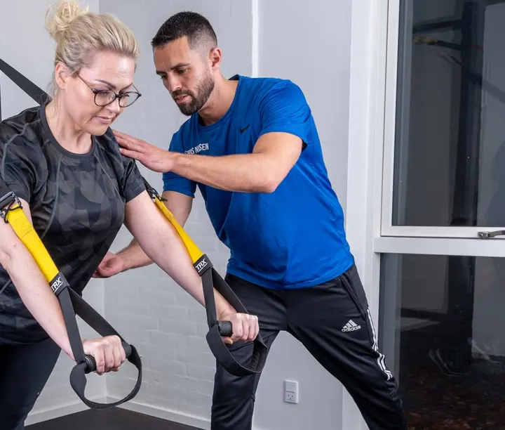 STRONGER - Fysioterapi & Personlig Træning — fitness studio-studio i Odense